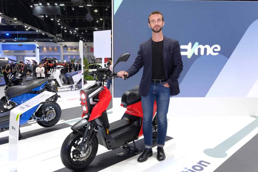 Ferruccio Lamborghini, Chairman of Iso Motorcycles with the UNO-X at the Motor Expo.